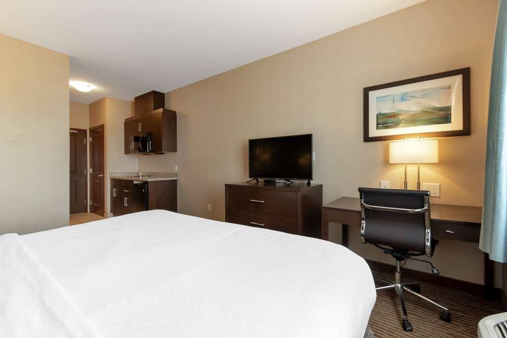 Best Western Plus Moosomin Hotel Kamer foto