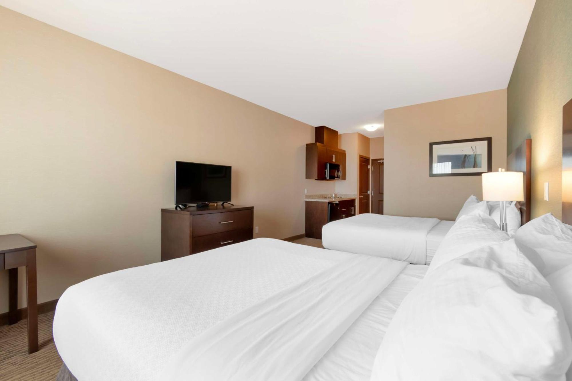 Best Western Plus Moosomin Hotel Buitenkant foto