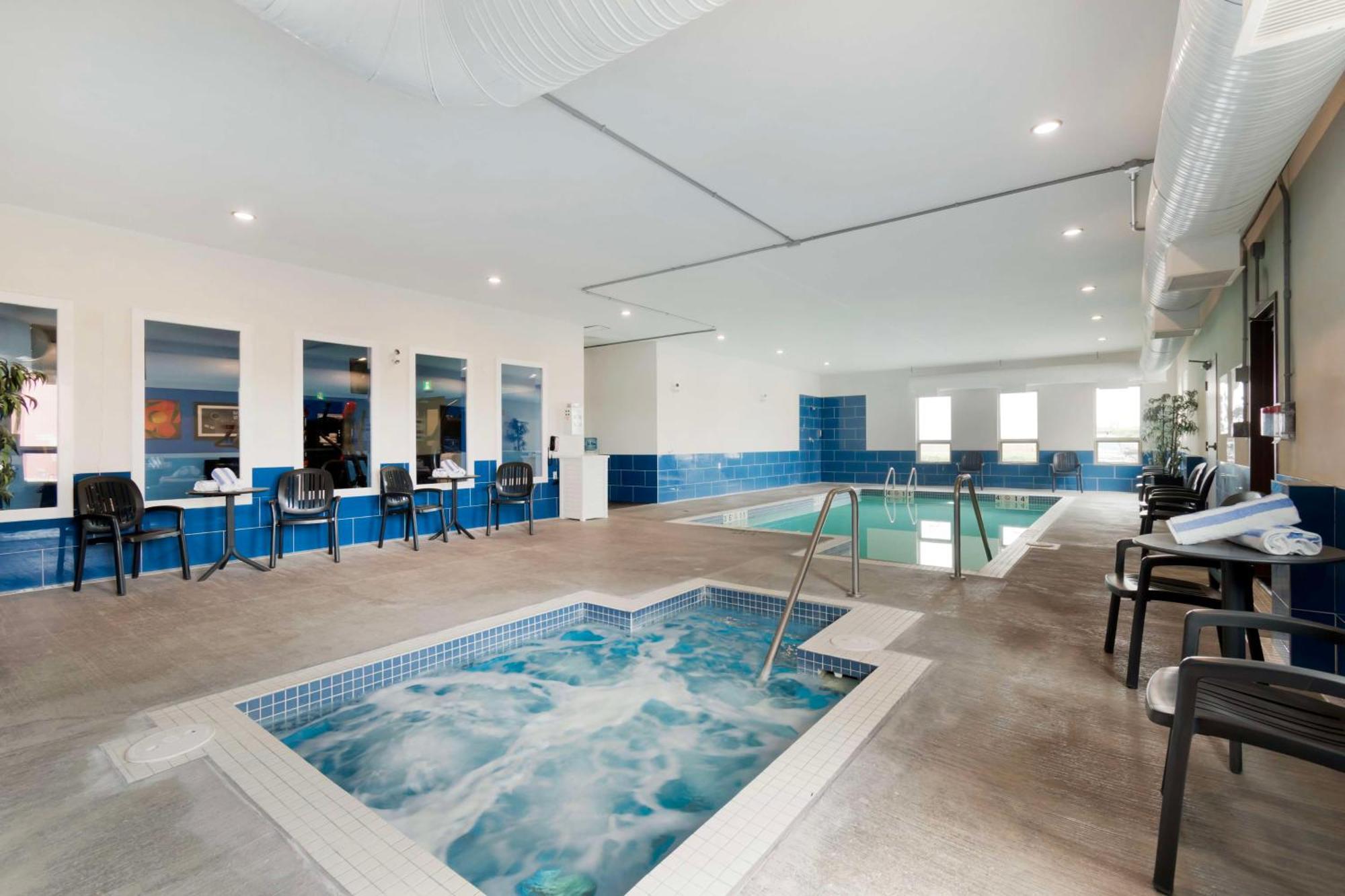 Best Western Plus Moosomin Hotel Buitenkant foto