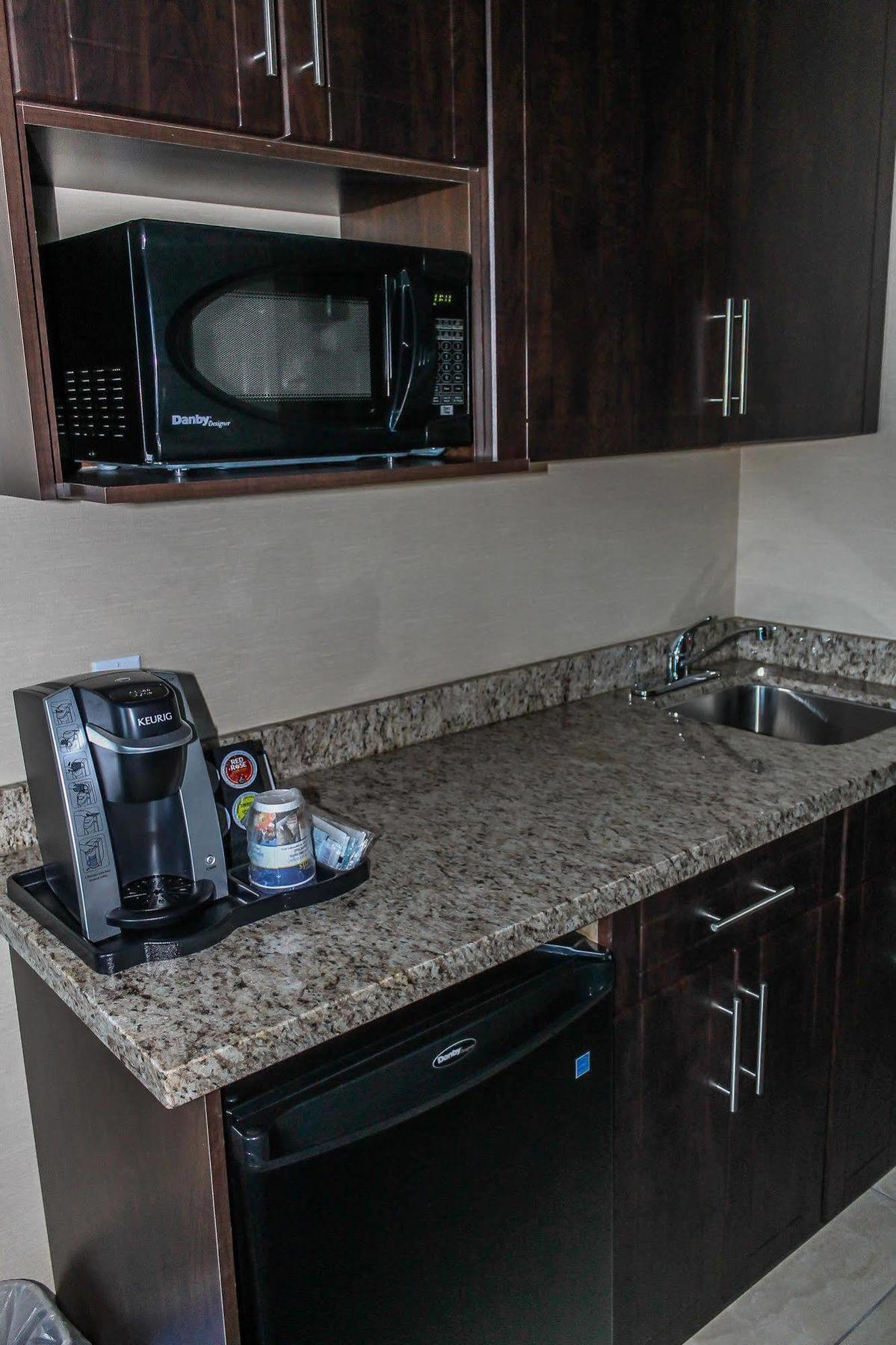 Best Western Plus Moosomin Hotel Buitenkant foto